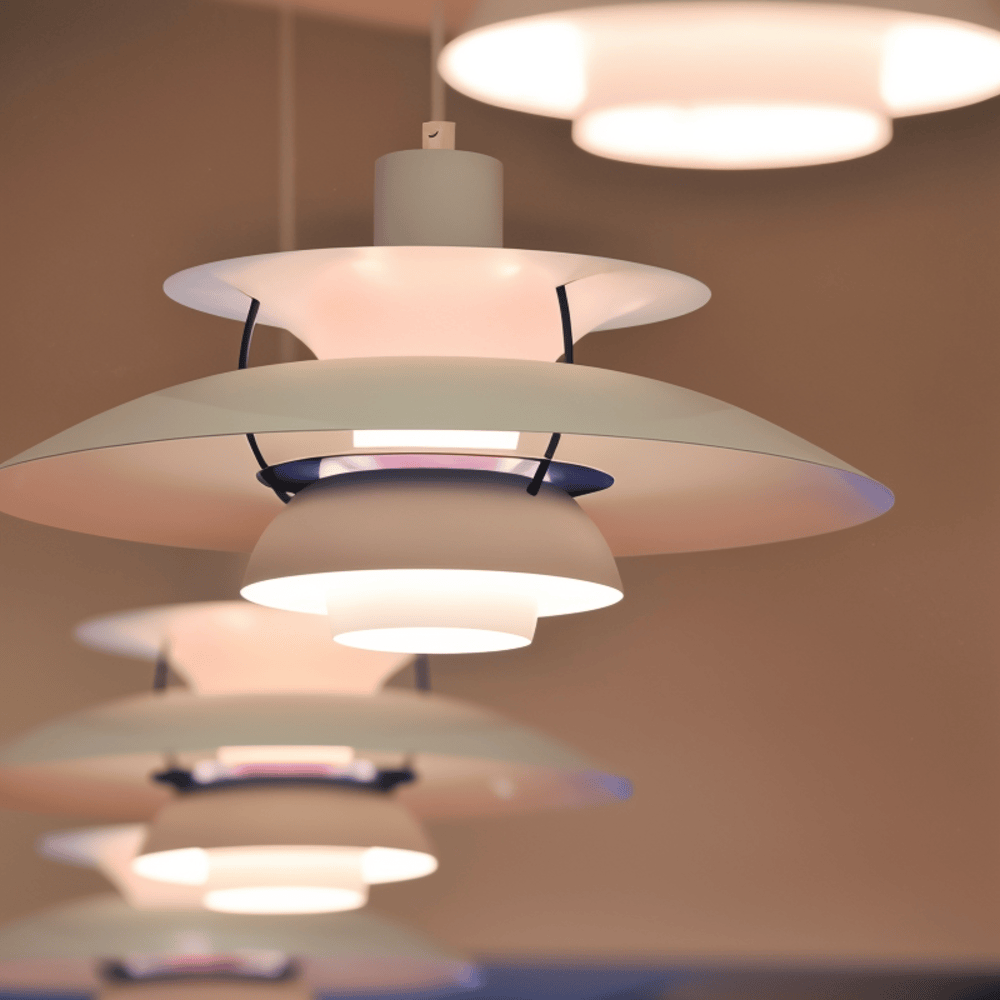 Scandinavian Pendant Ceiling Light – Modern Layered Metal Hanging Lamp for Kitchen and Living Room