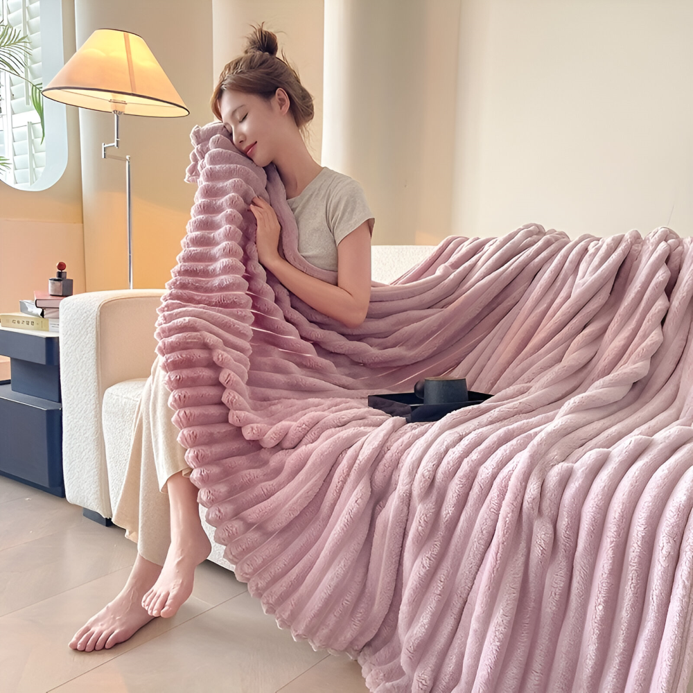 Soft Fleece Throw Blanket – Modern Striped Polyester Sofa and Bed Throw for Living Room and Bedroom