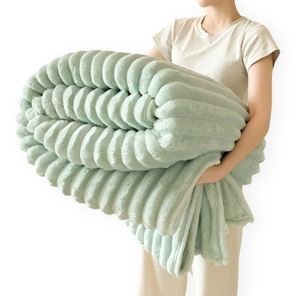Soft Fleece Throw Blanket – Modern Striped Polyester Sofa and Bed Throw for Living Room and Bedroom