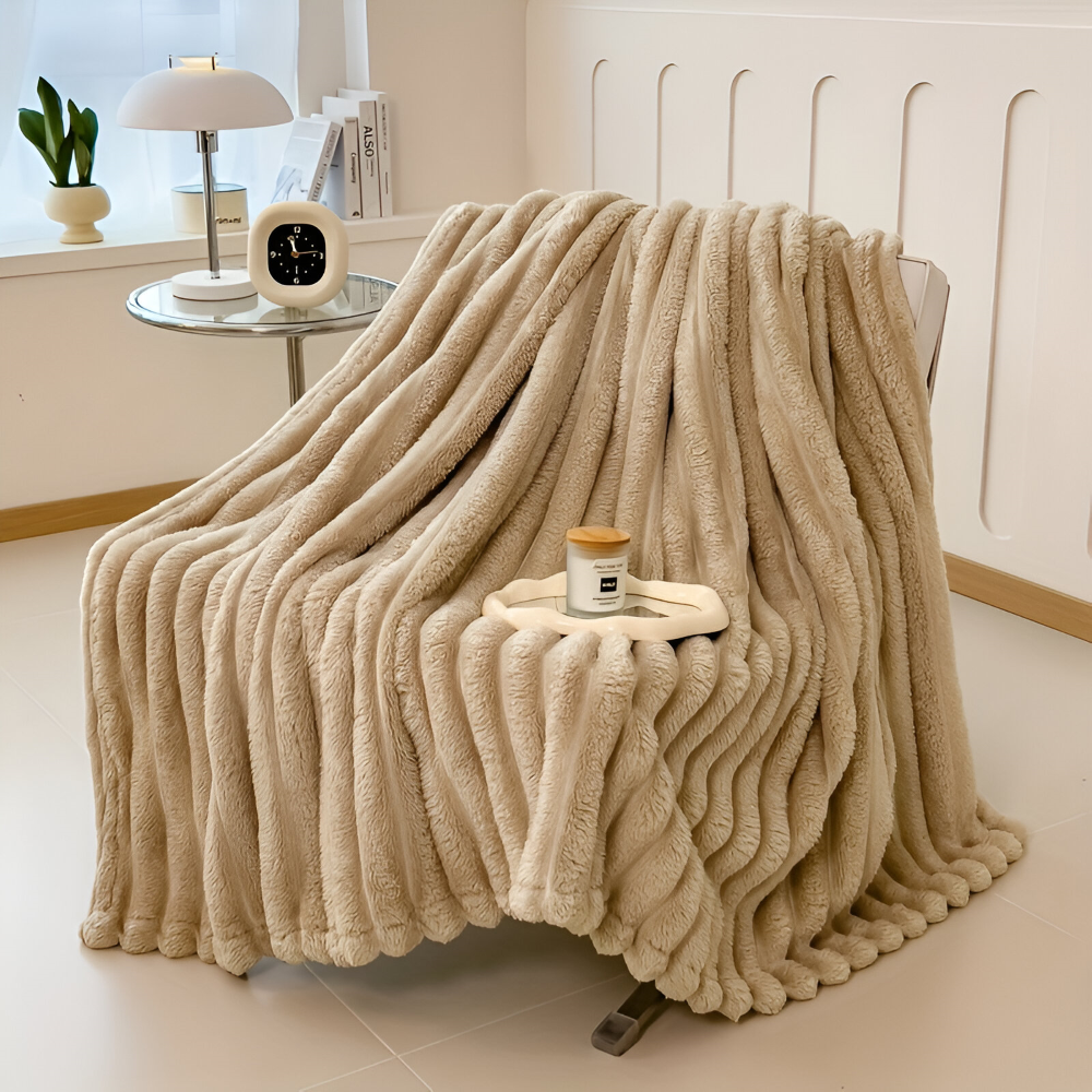 Soft Fleece Throw Blanket – Modern Striped Polyester Sofa and Bed Throw for Living Room and Bedroom