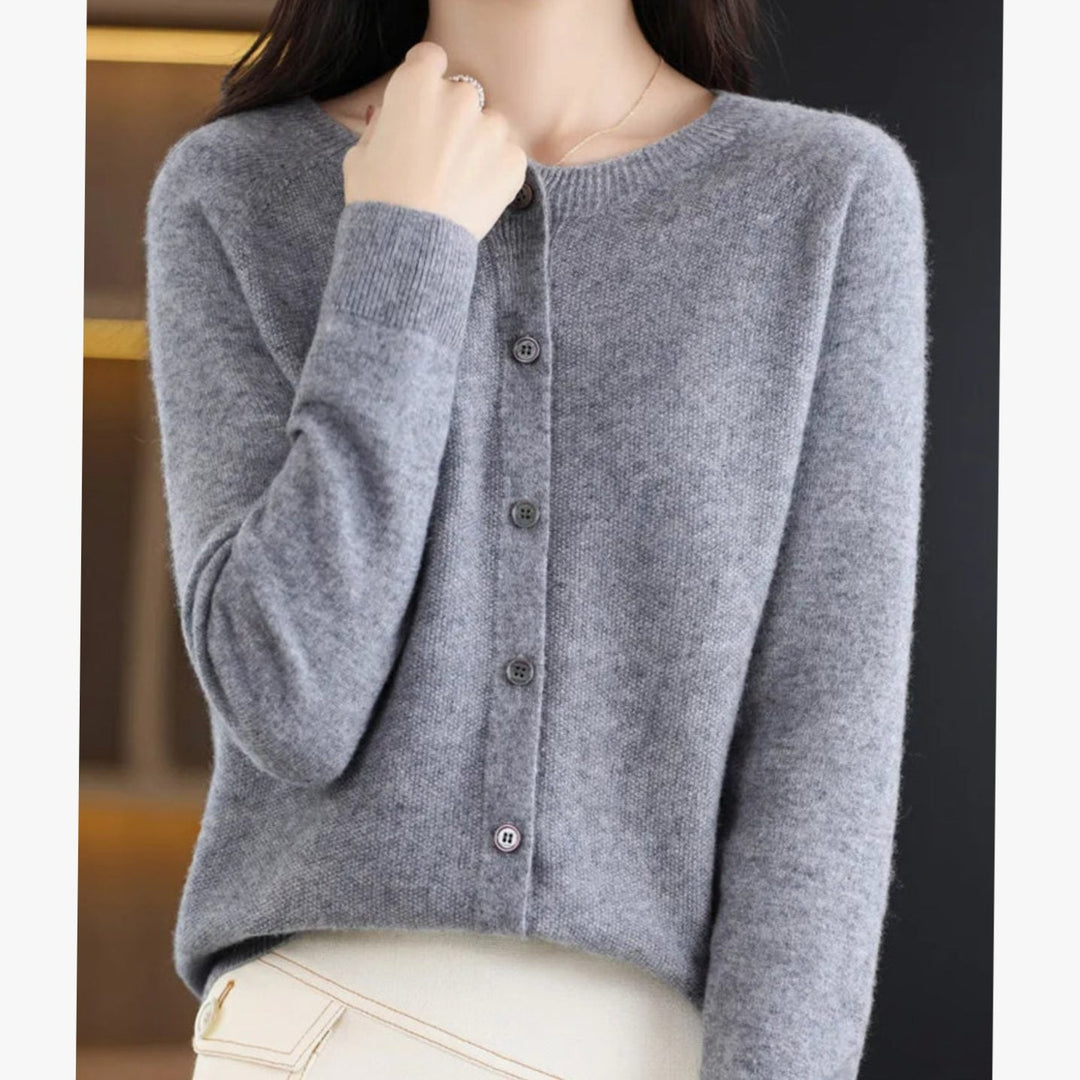 Evelisse | Women's Relaxed Fit V-Neck Button-Up Knit Cardigan