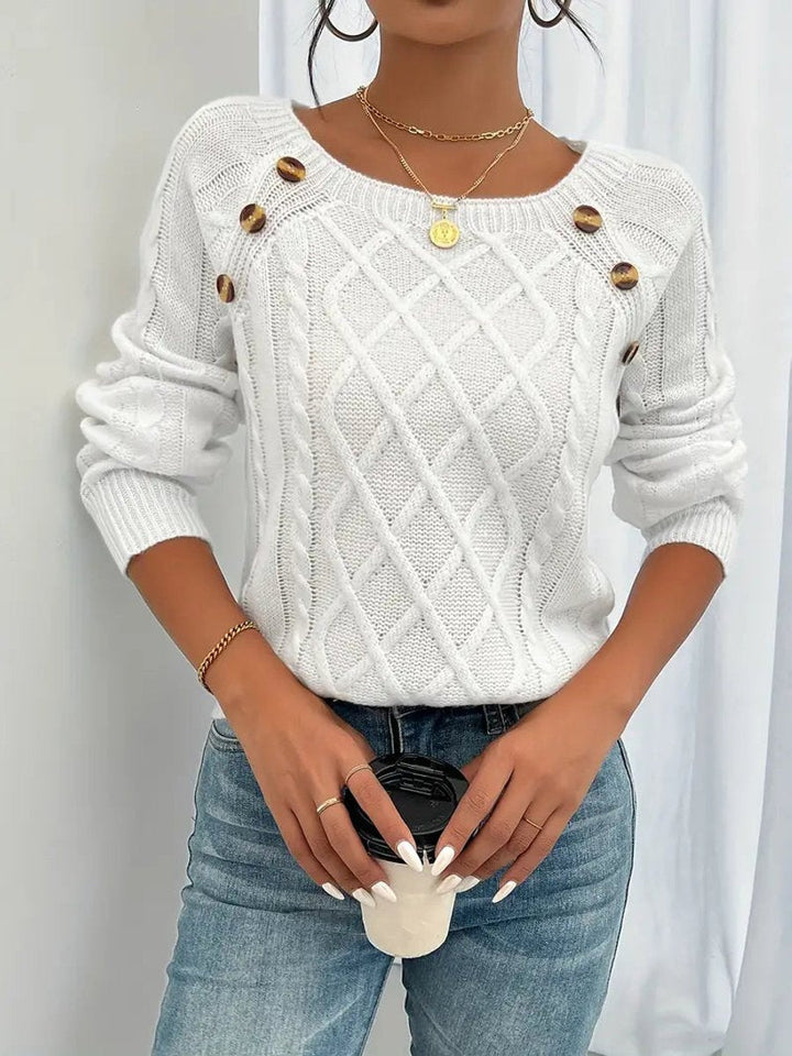 Eilidh | Women's Cable Knit Crew Neck Jumper