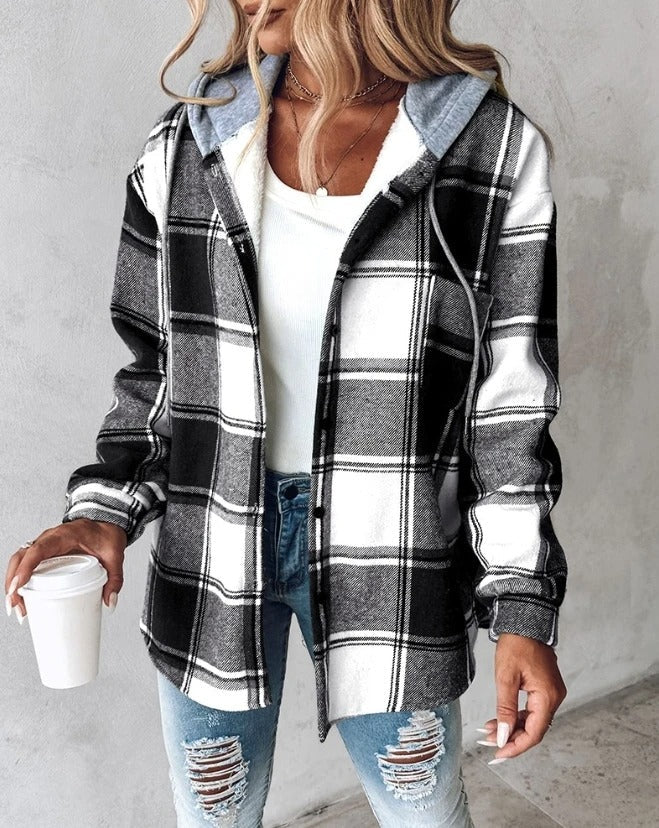 Joanna | Women's Relaxed Fit Checkered Jacket