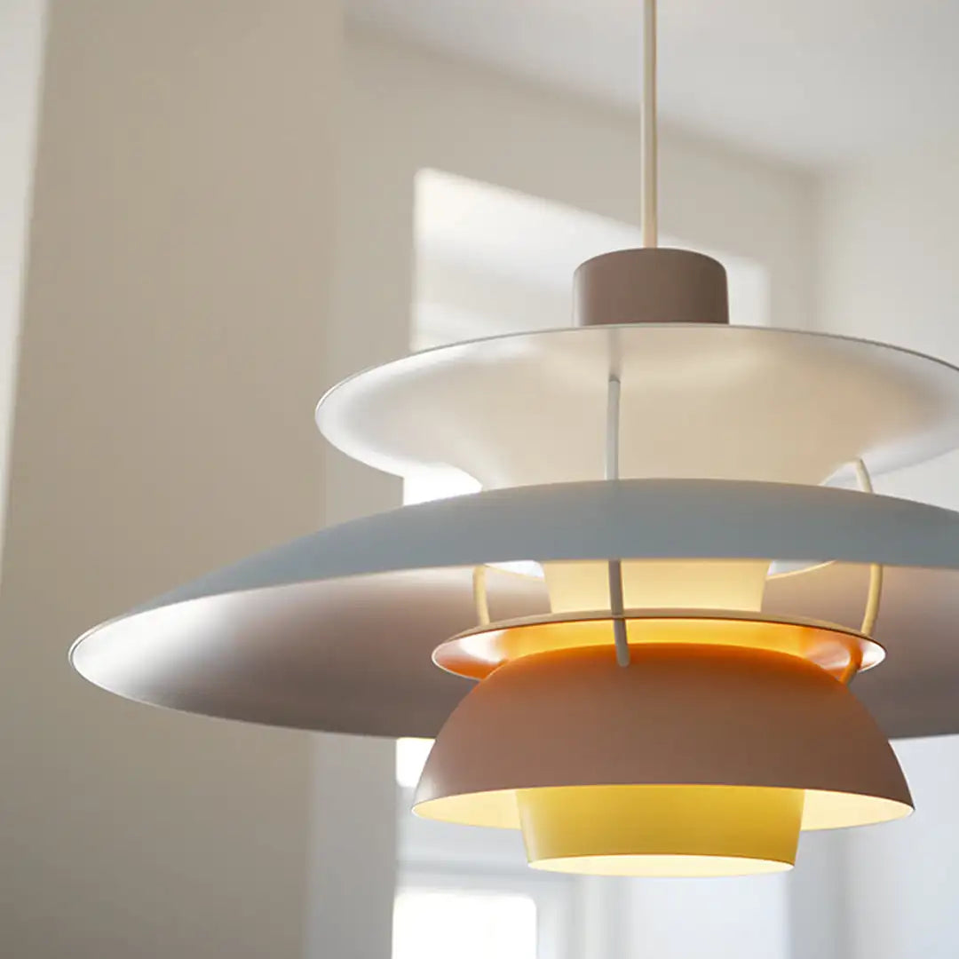 Modern LED Pendant Ceiling Light – Dimmable Saucer Design Hanging Lamp for Living Room and Dining Room