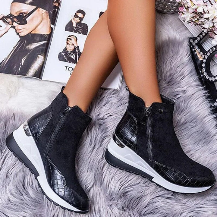 Virginia | Women's Fleece-Lined Zip Ankle Boots