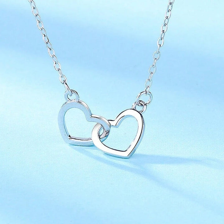 Amabel | Women's Interlocking Double Heart Pendant Necklace